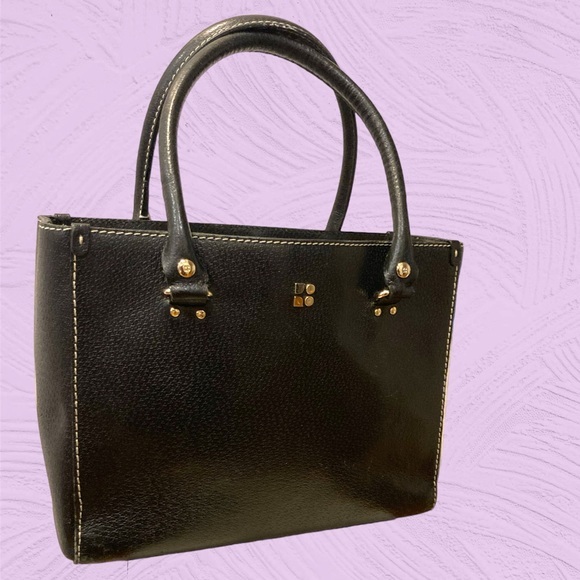 kate spade Handbags - KATE SPADE  Vintage Leather Tote  - Black EUC